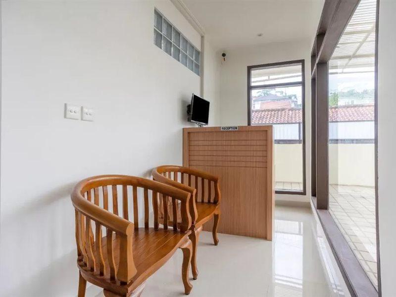 Super Oyo 3209 Hegarbudhi Residence Bandung Ngoại thất bức ảnh