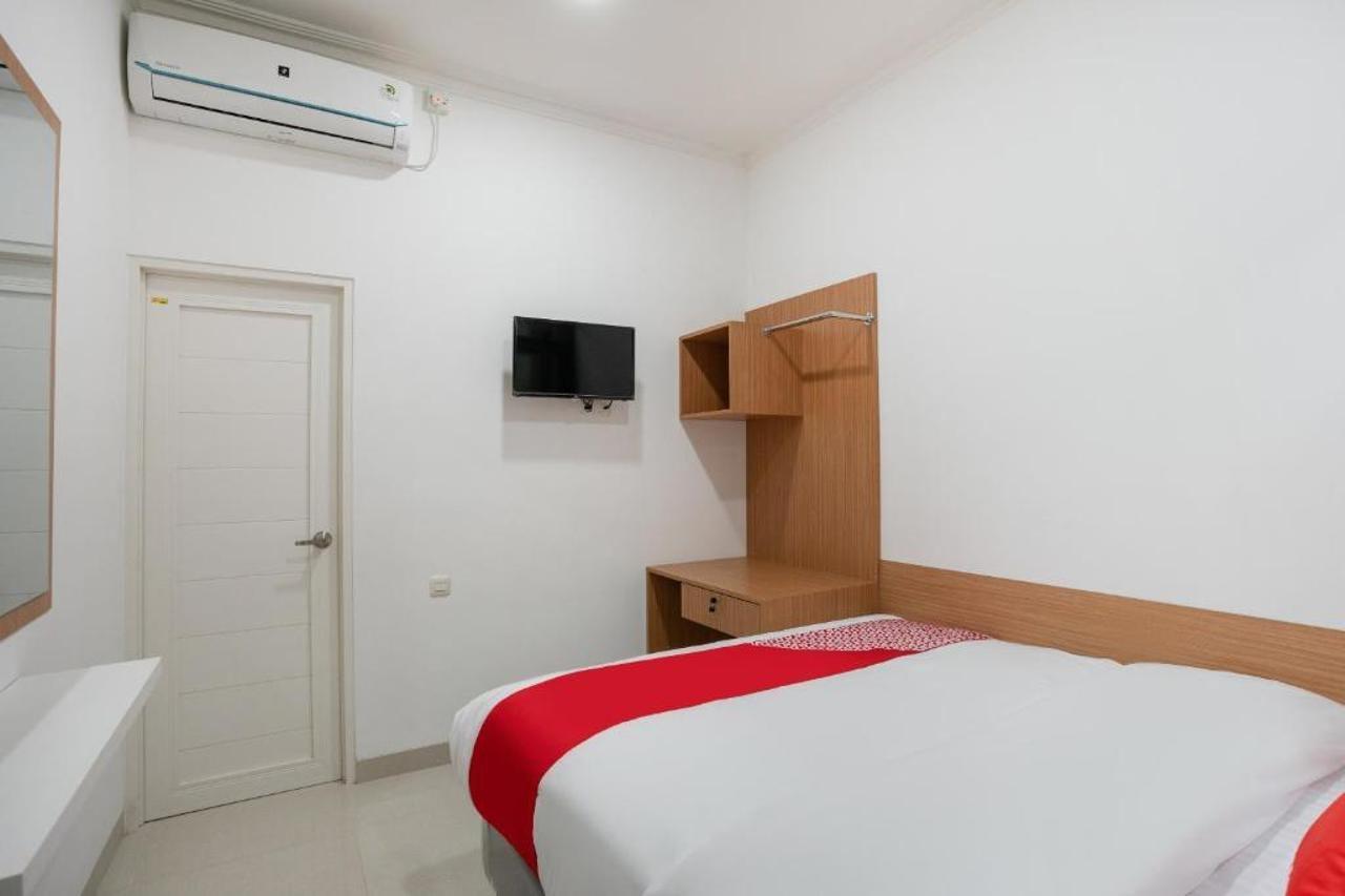 Super Oyo 3209 Hegarbudhi Residence Bandung Ngoại thất bức ảnh