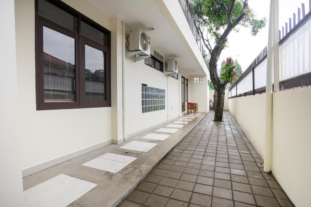 Super Oyo 3209 Hegarbudhi Residence Bandung Ngoại thất bức ảnh